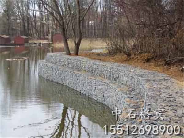 104820341$7f.jpg 104820341$7f.jpg